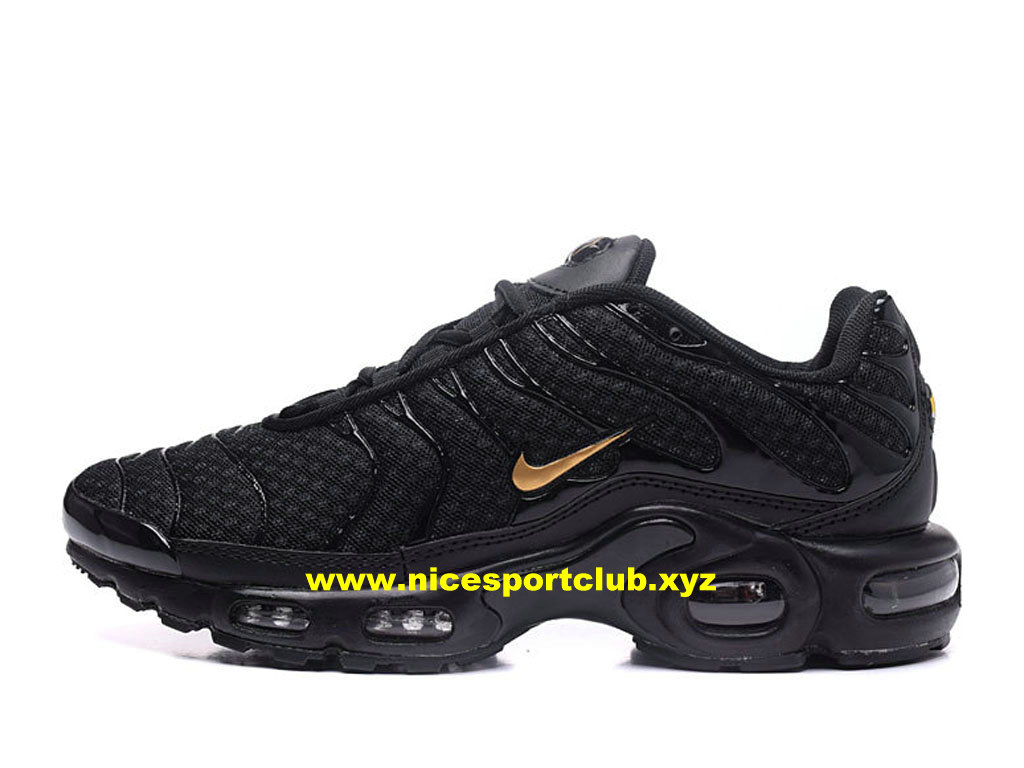 chaussures nike noir et or