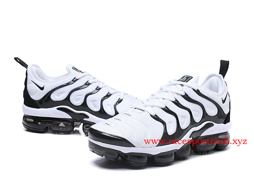 vapormax plus noir pas cher
