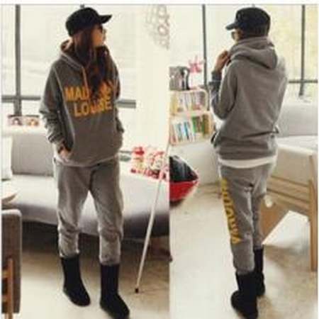 jogging et haut ensemble nike blanc femme jogging et haut ensemble nike blanc femme